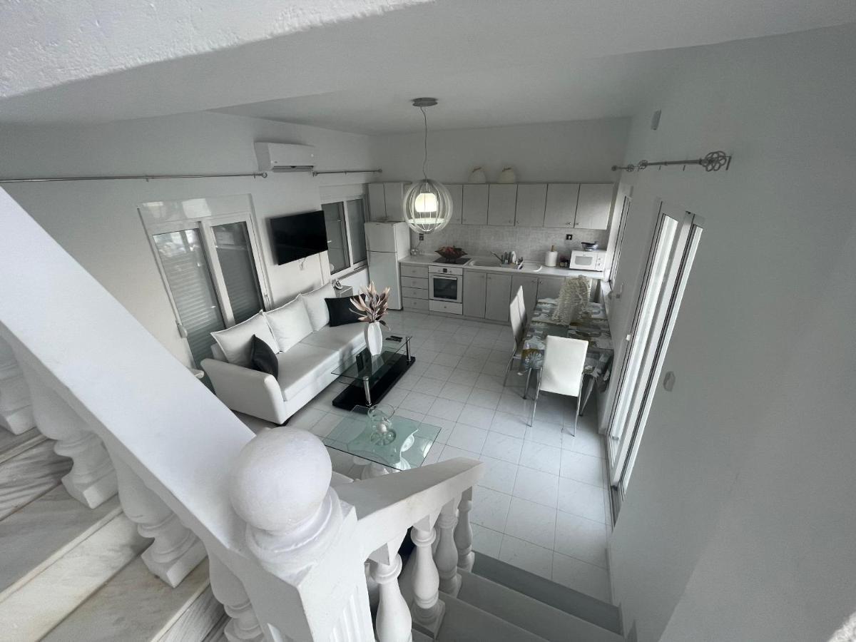 Villa Blanca Haraki Exterior photo