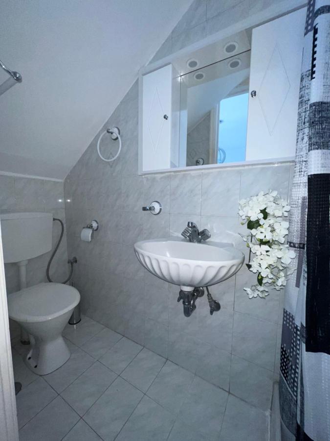 Villa Blanca Haraki Exterior photo