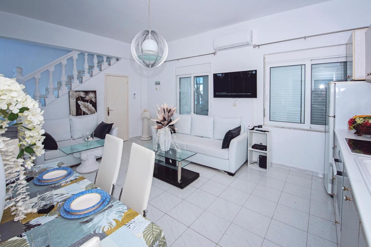 Villa Blanca Haraki Exterior photo
