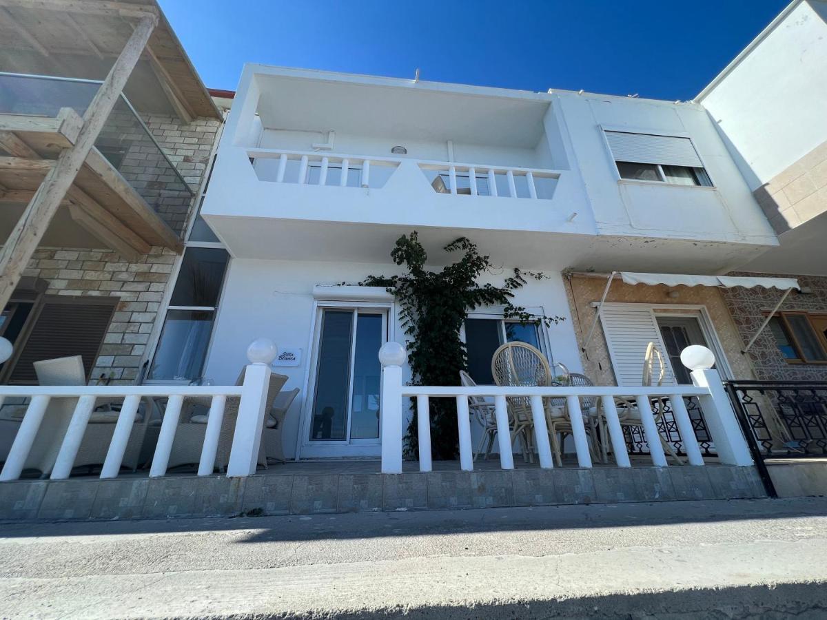 Villa Blanca Haraki Exterior photo